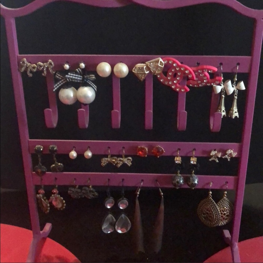 Earrings and earring holder